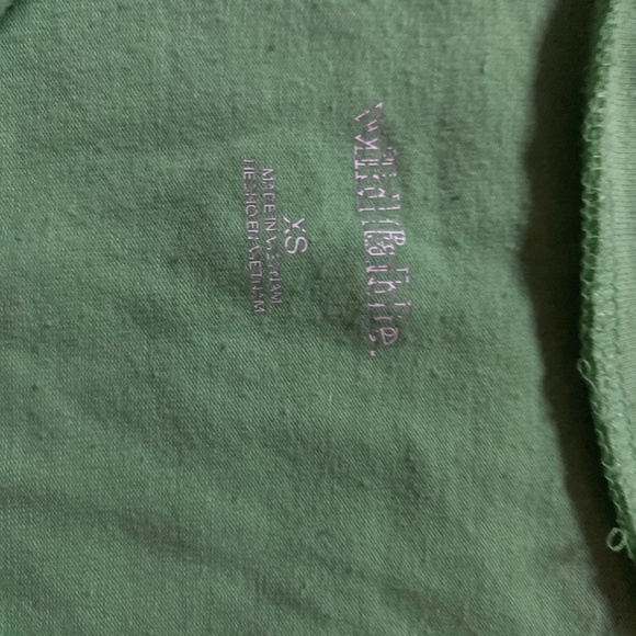 Crop-top - Picture 5 of 5